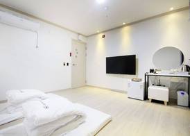 Mj Hotel 3