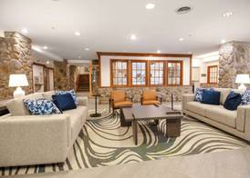 Coast Canmore Hotel & Conference Centre 2