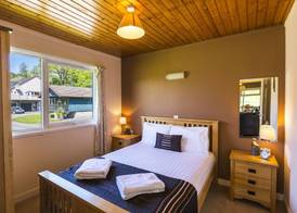 Logierait Pine Lodges 5