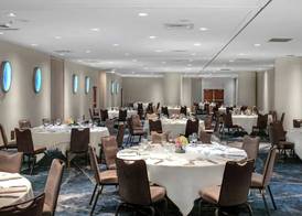 New York Marriott Marquis 3