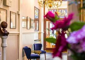 London Town Hotel 4