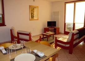 Albergo Navene 5