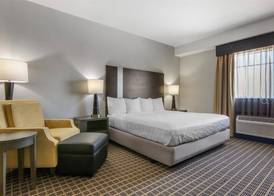 Best Western Plus Lampasas Inn & Suites 4