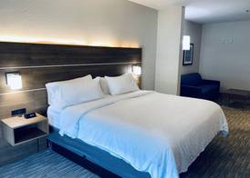 Holiday Inn Express & Suites CORPUS CHRISTI by IHG 5