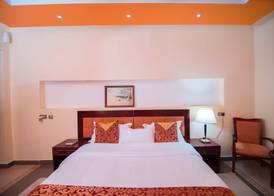 Falcon Heights Hotel 4