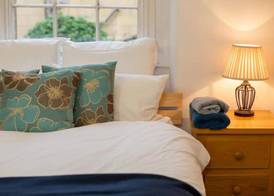 Stunning Georgian Spacious Apartment Central Bath 2