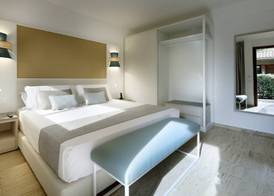 The Signature Level at Grand Palladium Sicilia Resort & Spa 4