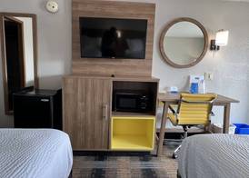 Days Inn by Wyndham Liverpool/Syracuse 3