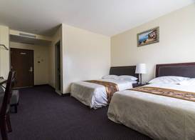 John Hotel 3