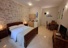 Filip Deluxe Rooms 3