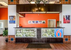 Motel 6 Oakdale, Ca 3