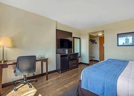 The Capitol Hotel 3