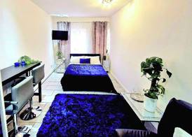 Seaside Escape - Sleeps 4 - Pets Ok - Free Parking 3