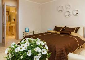 Central Business Apartment 2