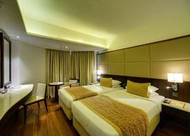 Ramee Guestline Hotel Juhu 5