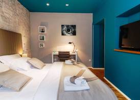 Riva Luxury Rooms 5