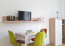 Modern Apartment in The Heart of Vienna 6 4