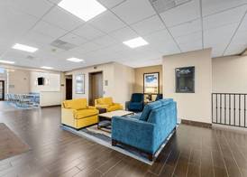 Comfort Inn Aikens Center 2