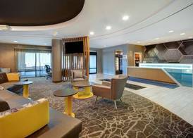 SpringHill Suites By Marriott Erie 4