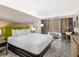 Country Inn & Suites by Radisson, Petersburg, VA 4