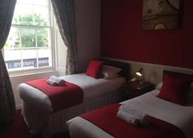 Aberdour Hotel, Stables Rooms & Beer Garden 4