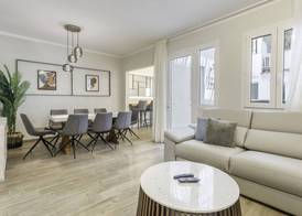 Sitges Centre Mediterranean House- 5 Bedroom, 4 Bathroom, Terrace Courtyard, Private Rooptop Pool 2