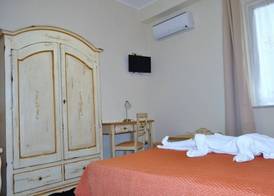 Stupor Mundi Bed and Breakfast 3