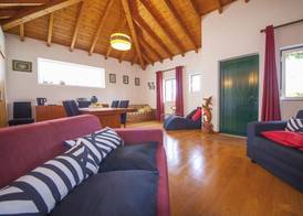 Fishermans Cottage in Lagos 4