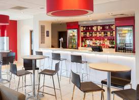 Travelodge Maidstone Central 4