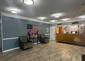 Americas Best Value Inn Rockford 2