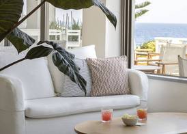 Maritimo Beach Hotel 5