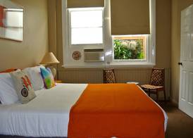 Vine Valley Inn 4