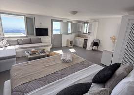 Lava suites 5