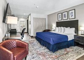Baymont by Wyndham Ocala Suites 5