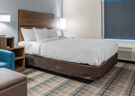 MainStay Suites Georgetown Lexington North 4