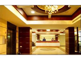 Hotel Excalibur 5