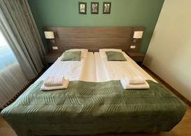 Hotel Cara Vita Cologne 4
