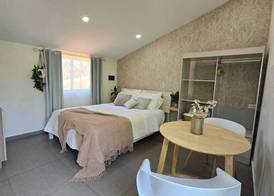 Bubali Villa & Apartments 4