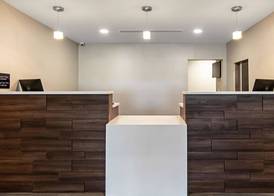 Comfort Suites Grove City - Columbus South 3