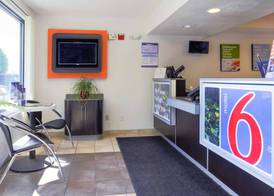 Motel 6-Medford, OR 4