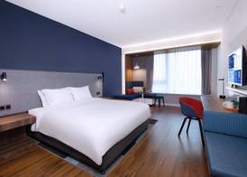 Holiday Inn Express Zhoushan Dinghai by IHG 2