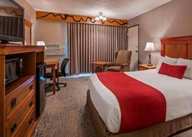 Best Western Plus Rivershore Hotel 4