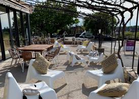 Logis Hôtels - Le Bellaroc - Hôtel 2 étoiles et Restaurant 5