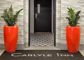 Carlyle Inn 2