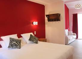 Le Hameau Fleur de Pierres , Chambre , Gite et Table d'Hôtes 5