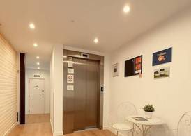 Acetres 5 Boutique 5