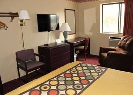Knights Inn Albany 5
