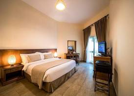 Umm Al Quwain Beach Hotel 5