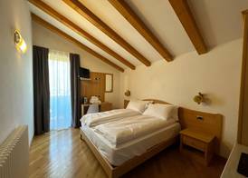 HC HOTEL GARNI ROOM AND APARTMENT 3
