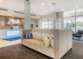 Holiday Inn Express & Suites WEST MELBOURNE by IHG 3